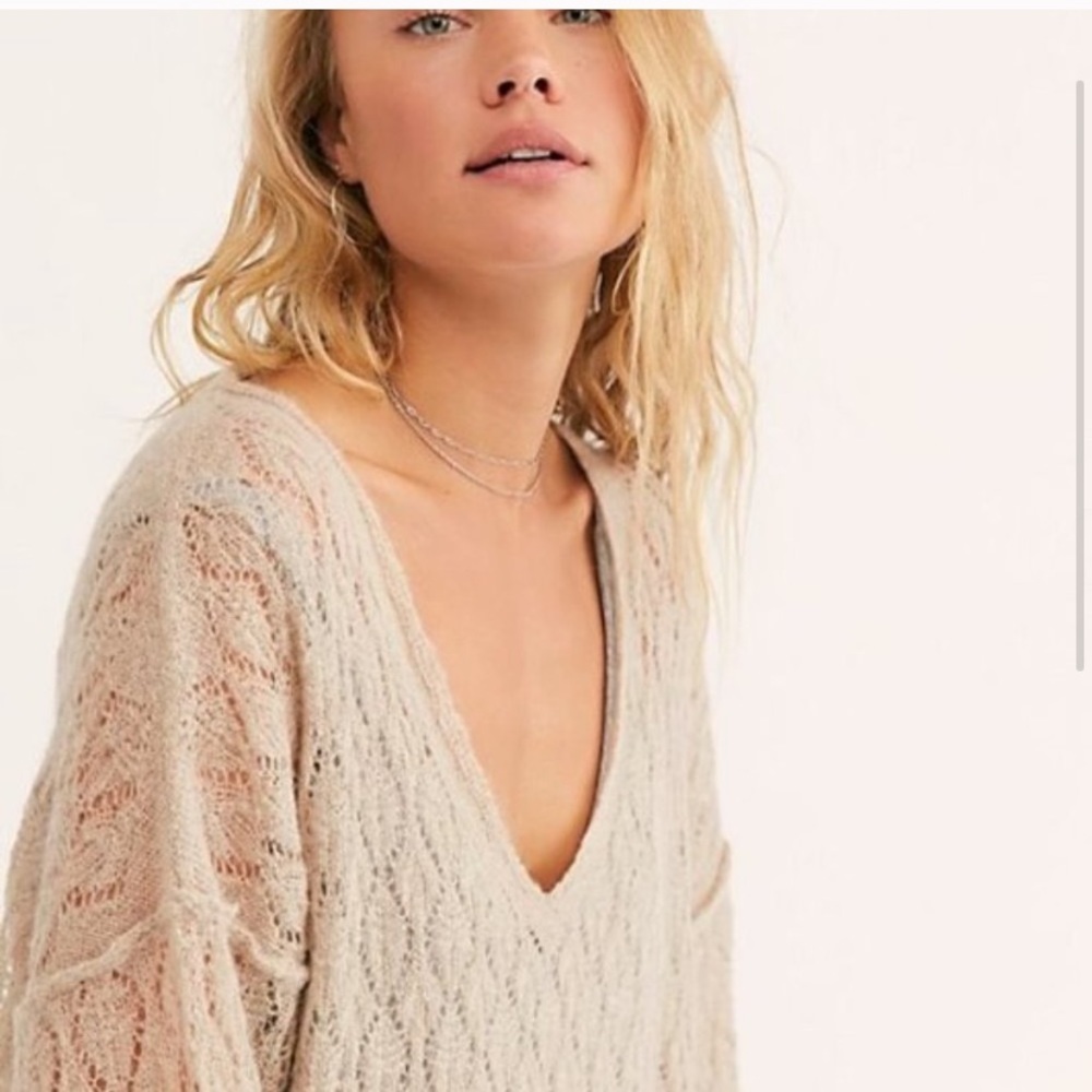 NWT Free People Say Hello Oversized Sweater S - Picture 4 of 9